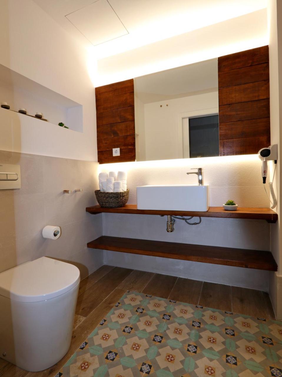 Classbedroom Port Ramblas Barcelona Exterior photo