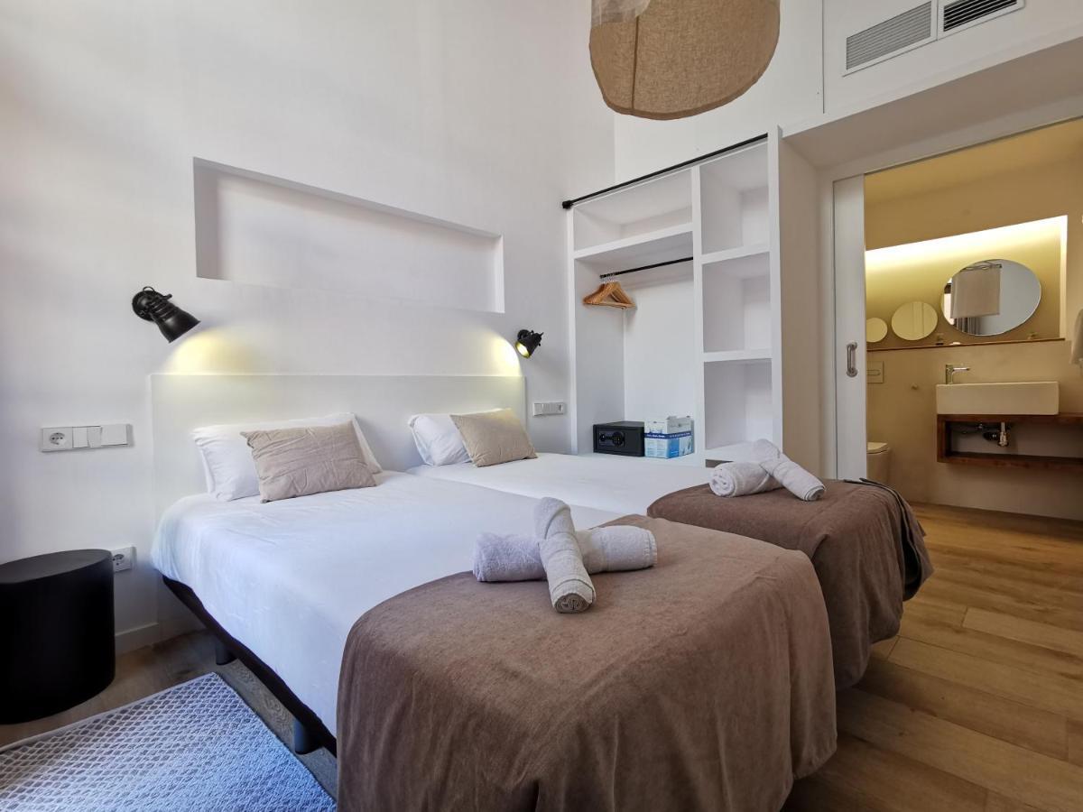 Classbedroom Port Ramblas Barcelona Exterior photo