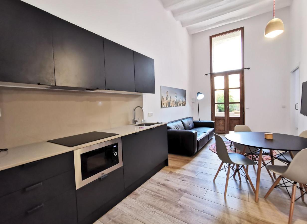 Classbedroom Port Ramblas Barcelona Exterior photo